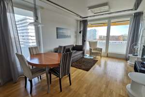 Von Privat: Sonnige, möblierte 2-Zimmer-Wohnung mit Panoramablick im Cosimapark – Klingsorstrasse 3, 81827 Englschalking, München – Vorschaubild 4