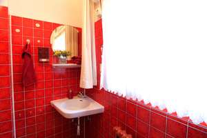 Bezugsfrei: Stilvoller Bungalow am Waldrand – 280 m² Wohn-/Nutzfläche – Die vollständige Adresse der Immobilie erhältst du vom Anbieter., 12307 Lichtenrade, Berlin – Vorschaubild 17