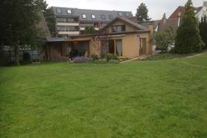 Großer Garten mit Haus in Ratingen-Lintorf