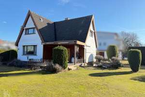 Großzügiges Grundstück 1414m² mit kleinem Haus und Nebengelass in Neu Fahrland & Option zum Neubau