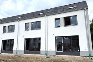 Energieeffizient & stilvoll: Neubau-Reihenhaus in Duisburg – Hoher Weg 0, 47137 Mittelmeiderich, Duisburg – Vorschaubild 4