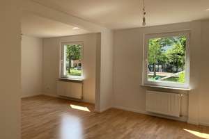  Gepflegte Doppelhaushälfte mit großem Garten – Die vollständige Adresse der Immobilie erhältst du vom Anbieter., 63263 Neu-Isenburg – Vorschaubild 5