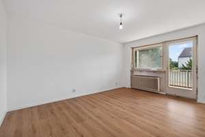 Großzügig wohnen mit Stil – 4-Zimmer-Eigentumswohnung mit Sonnenbalkon und Garage – Die vollständige Adresse der Immobilie erhältst du vom Anbieter., 76139 Waldstadt, Karlsruhe – Vorschaubild 11