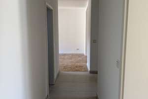Schöne 3 Zimmer Wohnung mit kleinem Balkon u. Küche in Duisburgs bevorzugter Lage am Springwall – Die vollständige Adresse der Immobilie erhältst du vom Anbieter., 47051 Altstadt, Duisburg – Vorschaubild 11