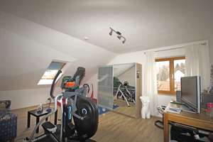 Großzügiges Einfamilienhaus auf 1.840 m² Grundstück mit Teilungspotenzial in Berlin-Blankenburg – Die vollständige Adresse der Immobilie erhältst du vom Anbieter., 13129 Blankenburg, Berlin – Vorschaubild 17