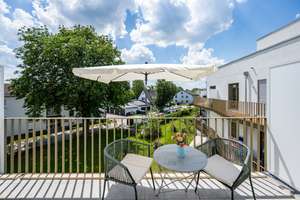 AIGNER - Exklusive Neubauwohnung mit Süd-/ Westbalkon in attraktiver Lage – Die vollständige Adresse der Immobilie erhältst du vom Anbieter., 81737 Altperlach, München – Vorschaubild 2