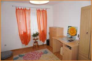 Hereinspaziert in Ihr neues Zuhause ! Top gepflegtes Reihenhaus in zentraler Lage zu verkaufen ! – Zell am Harmersbach, Ortenaukreis, 77736 Ortenaukreis – Vorschaubild 20