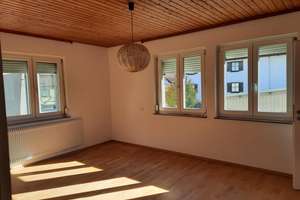 Gepflegte 4-Zimmer Wohnung in Gruibingen mit Garage – Hauptstraße 49A, 73344 Gruibingen – Vorschaubild 5
