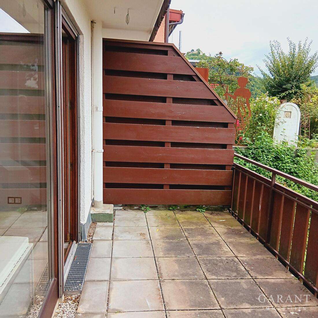 Immobilie in Bad Urach - 1 Zimmer-Wohnung mit Küche und Bad - Bild 2