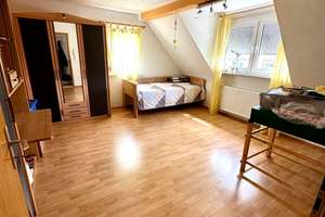 *Provisionsfrei* Großzügige DHH in zentraler Lager von Schwenningen – Die vollständige Adresse der Immobilie erhältst du vom Anbieter., 78054 Schwenningen, Villingen-Schwenningen – Vorschaubild 3