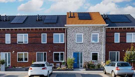 Bild von Provi frei Einfamilienhaus mit Terrasse und Garage - 
