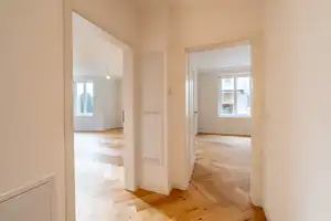 Über den Dächern Stuttgarts: Stilvolle 4-Zimmer-Wohnung in Toplage! – Stuttgart – Vorschaubild 5