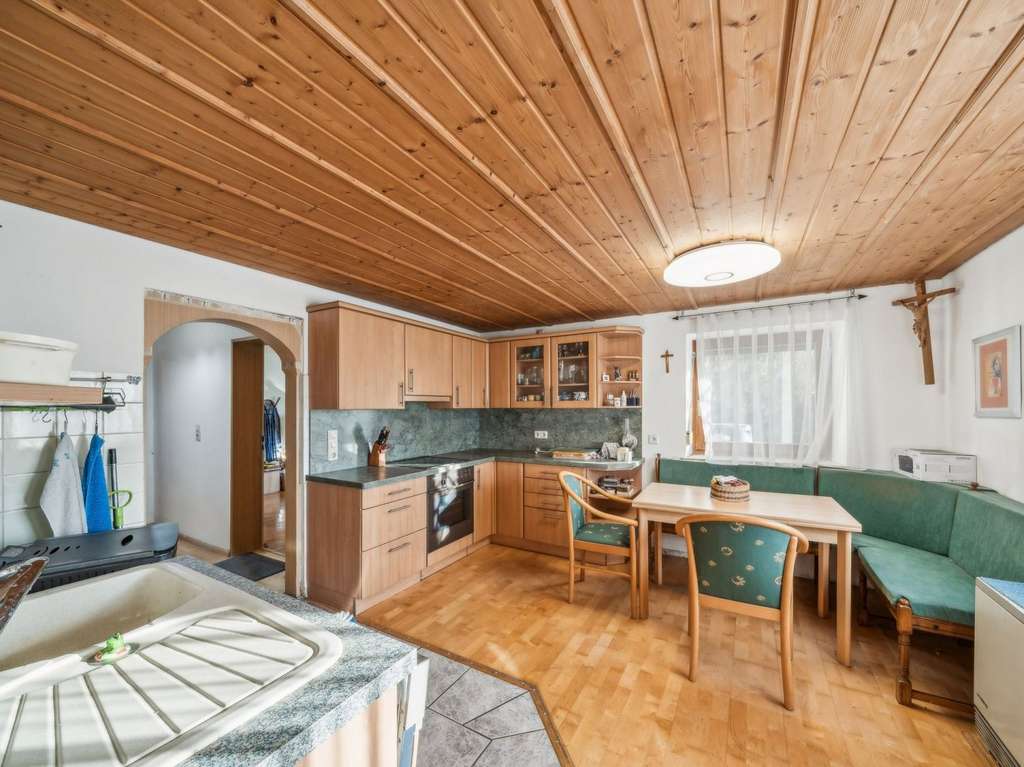 Immobilie in Dingolfing - Modernisiertes Einfamilienhaus in bester Lage von Dingolfing - Bild 3