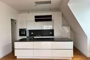 Provisionsfrei: Außergewöhnliche Dachgeschosswohnung mit Blick über Berlin und toller Dach-Terrasse – Die vollständige Adresse der Immobilie erhältst du vom Anbieter., 10117 Mitte (Ortsteil), Berlin – Vorschaubild 19