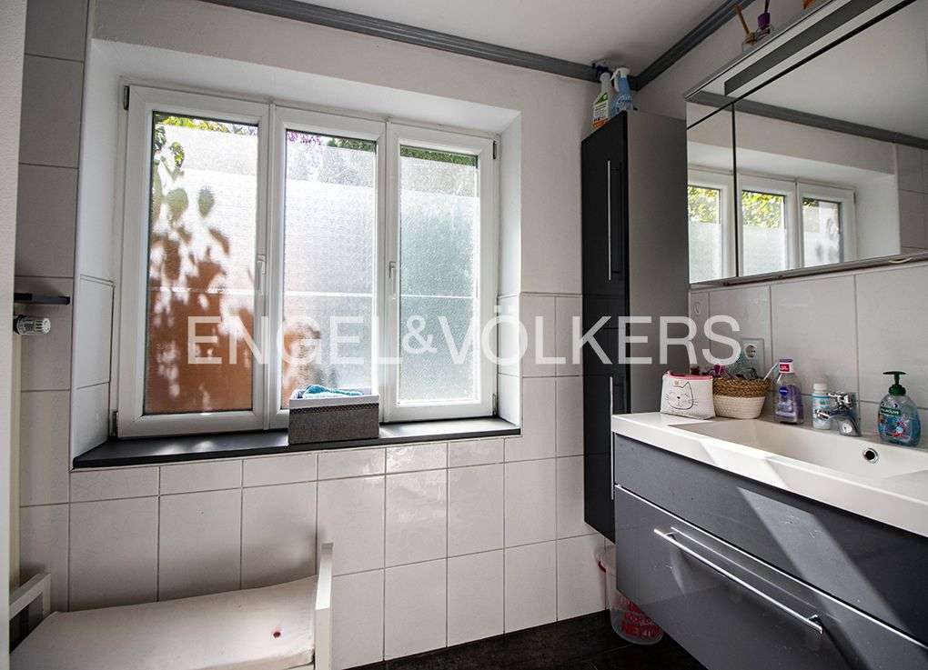 Immobilie in Schwendi - Herrliches Anwesen mit 4 Wohnungen und parkähnlichem Grundstück - Bild 19