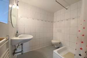 Freistehendes Wohnhaus mit Garten im Herzen von Kirchberg/Murr – Die vollständige Adresse der Immobilie erhältst du vom Anbieter., 71737 Kirchberg an der Murr – Vorschaubild 5