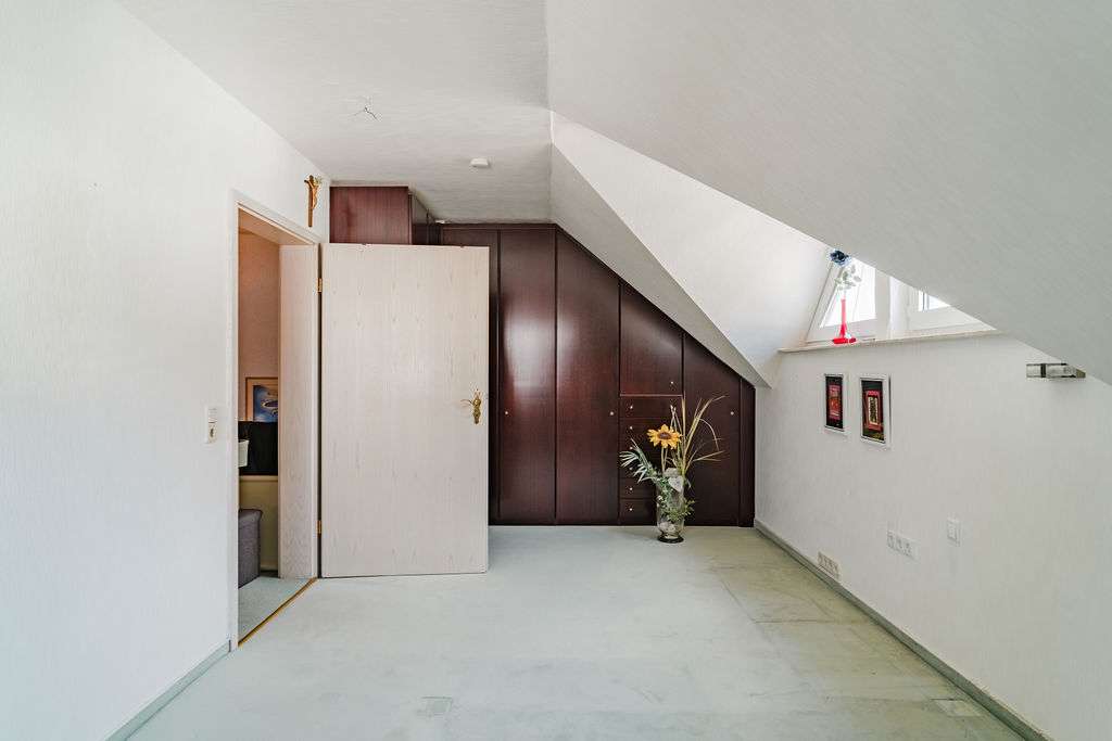 Immobilie in Niederwerth - Hier fühlt man sich wohl! 
Schöne Doppelhaushälfte auf dem Niederwerth - Bild 11