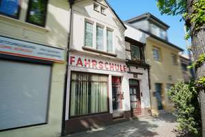 Wohn- und Geschäftshaus mit Garten – Die vollständige Adresse der Immobilie erhältst du vom Anbieter., 28237 Lindenhof, Bremen – Vorschaubild 2