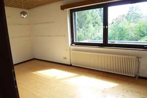 Bauhaus-Villa mit Weitblick, Einbauküche ab sofort, Sauna – Frankenstr 38, 97078 Lindleinsmühle, Würzburg – Vorschaubild 17