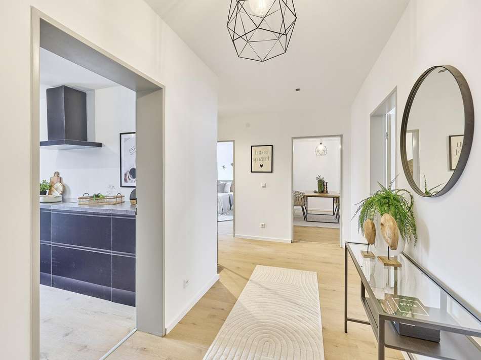 Flur mit Blick vom Eingang