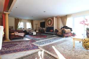 Luxus und Eleganz: Exquisite Villa mit unvergleichlichem Charme – Teltow-Fläming (Kreis) – Vorschaubild 2