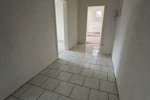 Attraktive 2-Zimmer-Wohnung mit Stellplatz & Keller in Mönchengladbach – Die vollständige Adresse der Immobilie erhältst du vom Anbieter., 41066 Neuwerk-Mitte, Mönchengladbach – Vorschaubild 3