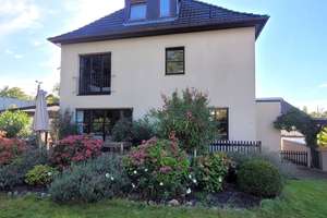 Charmantes Einfamilienhaus auf parkähnlichem Grundstück mit altem Baumbestand – Die vollständige Adresse der Immobilie erhältst du vom Anbieter., 38114 Lehndorf-Watenbüttel, Braunschweig – Vorschaubild 2