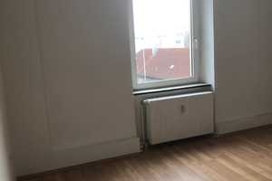 Große 4-Raum-Wohnung mit Balkon in Würzburg – Matterstockstraße 0, 97080 Würzburg – Vorschaubild 12