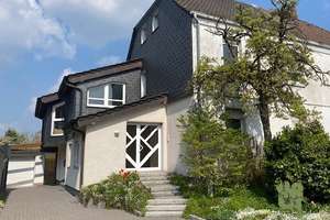 Geräumiges Zweifamilienhaus / Mehrgenerationenhaus mit großem Grundstück in Bottrop-Kirchhellen – Die vollständige Adresse der Immobilie erhältst du vom Anbieter., 46244 Kirchhellen-Mitte, Bottrop – Vorschaubild 5