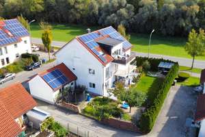 Zweifamilienhaus mit großem Garten in bester Lage – Die vollständige Adresse der Immobilie erhältst du vom Anbieter., 85051 Süd, Ingolstadt – Vorschaubild 2