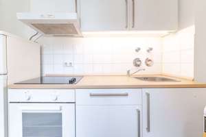 Altbauwohnung mit Balkon am Volkspark Friedrichshain – Die vollständige Adresse der Immobilie erhältst du vom Anbieter., 10407 Prenzlauer Berg, Berlin – Vorschaubild 15