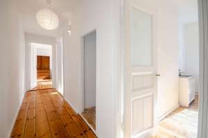 🏛️Heller Altbauklassiker – Helle 2 Zi Whg mit Tageslichtbad, EBK & Dielen im schönen Samariter Kiez – Die vollständige Adresse der Immobilie erhältst du vom Anbieter., 10247 Friedrichshain, Berlin – Vorschaubild 4