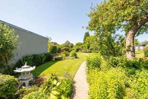 Charmantes Ein-/Zweifamilienhaus mit sonnigem Garten




 – Die vollständige Adresse der Immobilie erhältst du vom Anbieter., 23570 Travemünde, Lübeck – Vorschaubild 30