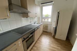 Studenten aufgepasst: Möbliertes WG-Zimmer in frisch renovierter 3-Zimmer-WG im Herzen von Aachen! – Krakaustraße 2, 52064 St. Jakob, Aachen – Vorschaubild 4
