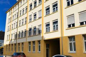 Wohnen mit Geschichte - großzügige 2-Zimmer Wohnung