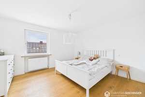 Attraktive Kapitalanlage! - kernsaniertes Mehrfamilienhaus mit drei Wohneinheiten – Regensburg (Kreis) – Vorschaubild 12