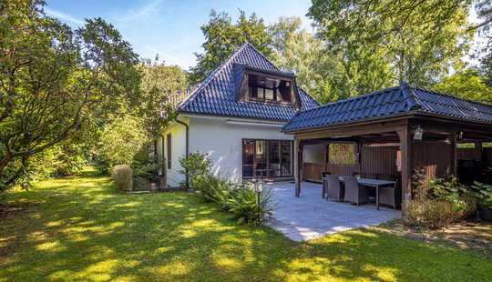 Bild von Großzügiges Einfamilienhaus auf parkähnlichem Grundstück