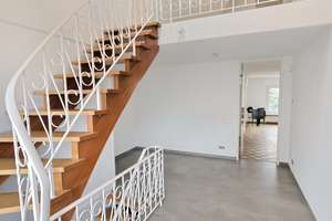 Freistehende Luxus‑Villa mit großem Garten & Pool in ruhiger Wendehammerlage – Von Privat!! – Die vollständige Adresse der Immobilie erhältst du vom Anbieter., 55128 Bretzenheim, Mainz – Vorschaubild 3