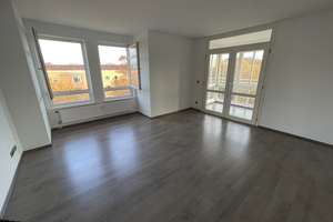 Ansprechendes Wohn- und Geschäftshaus in Berlin-Lankwitz