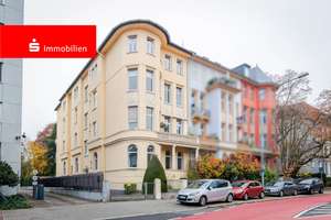 Frankfurt-Nordend: 2 Souterrainwohnungen (61 m² bezugsfertig + Genehmigung für ca. 33 m² ) 