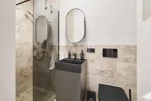 Luxuriöser Wohntraum! Anspruchvolles Stadthaus in attraktiver Lage am Friedensplatz! Voll möbliert! – Heilbronn – Vorschaubild 6