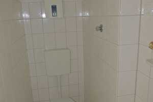 RENOVIERTE 3-ZI.-WOHNUNG IM 2. OBERGESCHOSS M. AUFZUG U. BALKON IN RUHIGER LAGE VON KR.-GARTENSTADT – Stettiner Straße 27, 47829 Krefeld – Vorschaubild 10