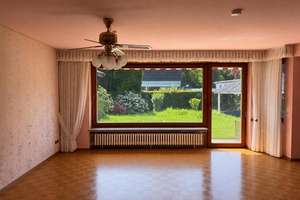 Großzügiger Rohdiamant mit charmantem Garten – Die vollständige Adresse der Immobilie erhältst du vom Anbieter., 51147 Grengel, Köln – Vorschaubild 2