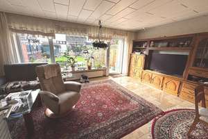 Reihenmittelhaus mit Garage – Die vollständige Adresse der Immobilie erhältst du vom Anbieter., 47807 Fischeln, Krefeld – Vorschaubild 2