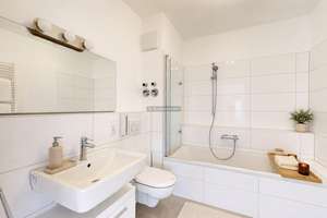 Moderne Drei-Zimmer-Wohnung mit Balkon im Fuchstanz-Palais – 60489 Rödelheim, Frankfurt am Main – Vorschaubild 17