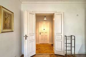 Altbau-Ikone mit Lift, Balkon, Stuck & High-End-Design - Friedrichshain Bestlage – Die vollständige Adresse der Immobilie erhältst du vom Anbieter., 10243 Friedrichshain, Berlin – Vorschaubild 16