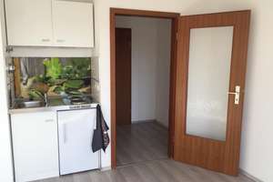 Charmantes 1-Zimmer Dachgeschoss-Apartment in Mannheim-Neckarstadt-West – Lortzingstrasse 21 58, 68169 Neckarstadt-West, Mannheim – Vorschaubild 3