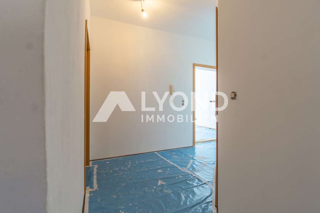 Immobilie in Sulz am Neckar - Einzigartige Altbauwohnung mit Charakter, Holzbalken und Terrasse in Sulz am Neckar - Bild 1