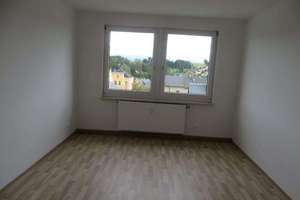 Möbel aufbauen & einziehen! Schicke 3-Raum-Wohnung – Beethovenstraße 12, 7952 Pausa/Vogtland – Vorschaubild 7