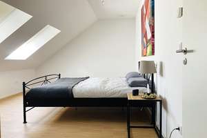 Bielefeld-Brake: junge hochwertige Maisonette-Wohnung! 126 m² | Fahrstuhl | Bj. 2013 | Stellplatz – Die vollständige Adresse der Immobilie erhältst du vom Anbieter., 33729 Heepen, Bielefeld – Vorschaubild 10